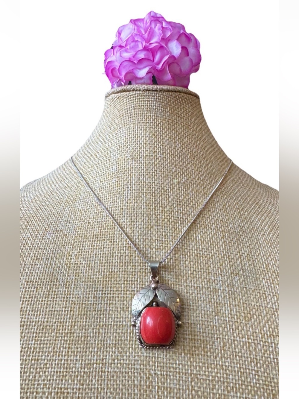 Vintage Handcrafted Fruit Theme Apple Design Coral Pendant Set In Silver 8grams